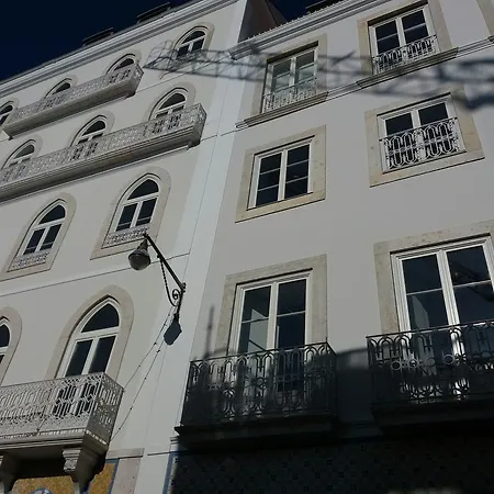 Low Cost - Baixa-mouraria * Lisbon