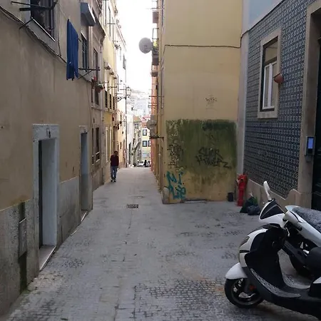 Low Cost - Baixa-mouraria *
